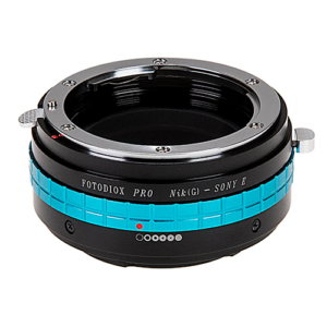 Adaptador Fotodiox para montar lentes Nikon F en cámaras Sony